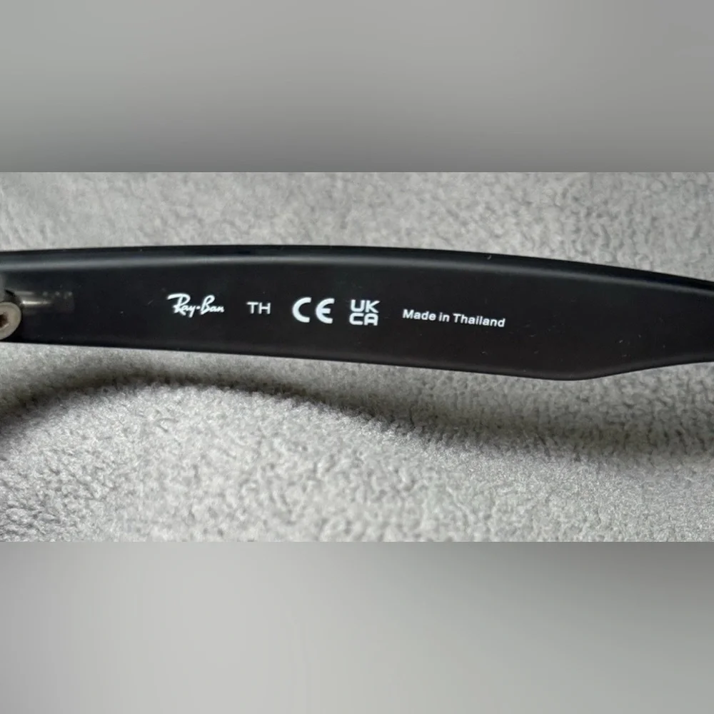 RAY BAN JUSTIN RB4165 852/88 54-16 MATTE GRAY FRAME ONLY $176 - Picture 4 of 12